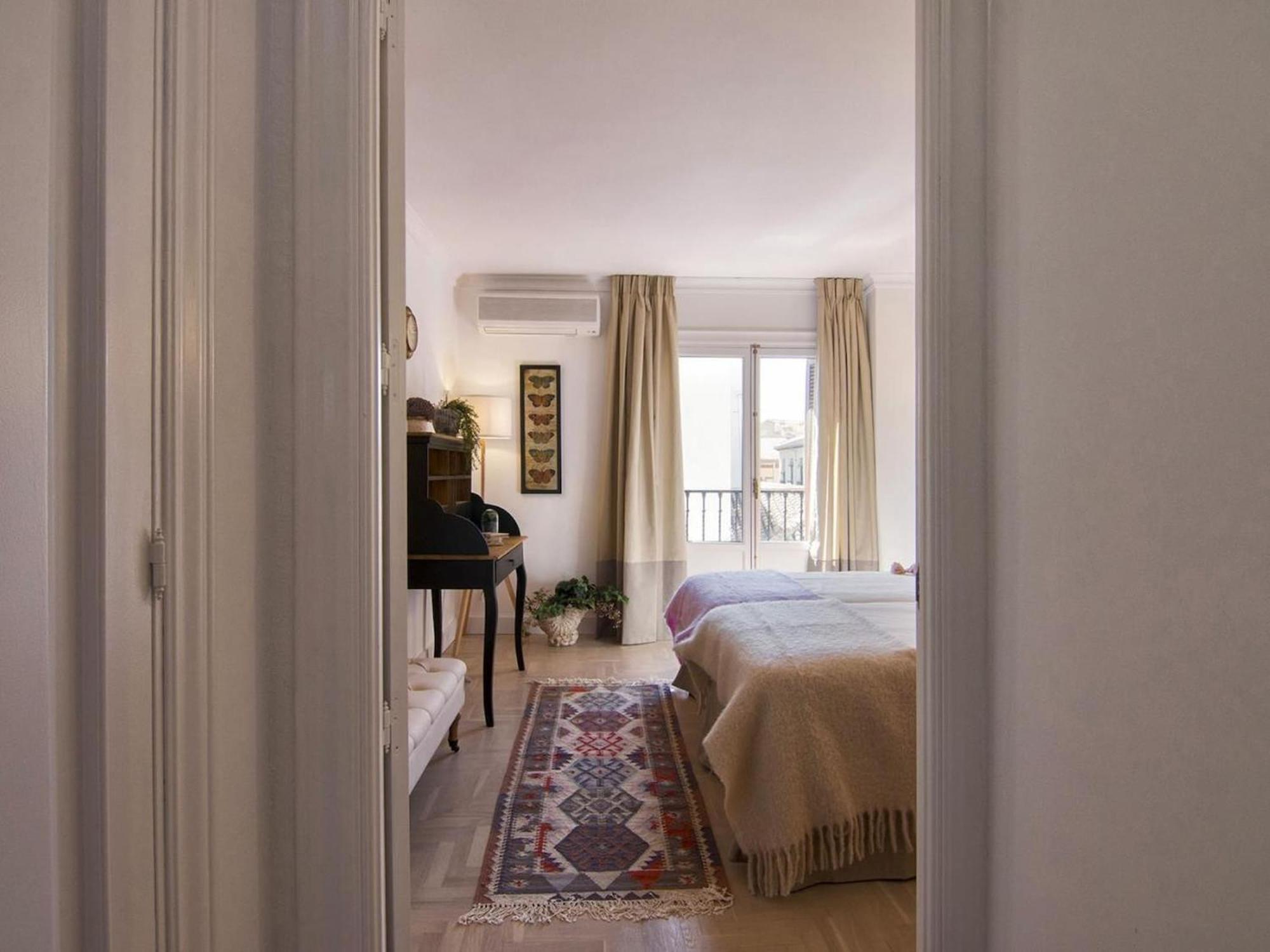 Glow And Elegant Apartment In Granada Center Free Parking Экстерьер фото