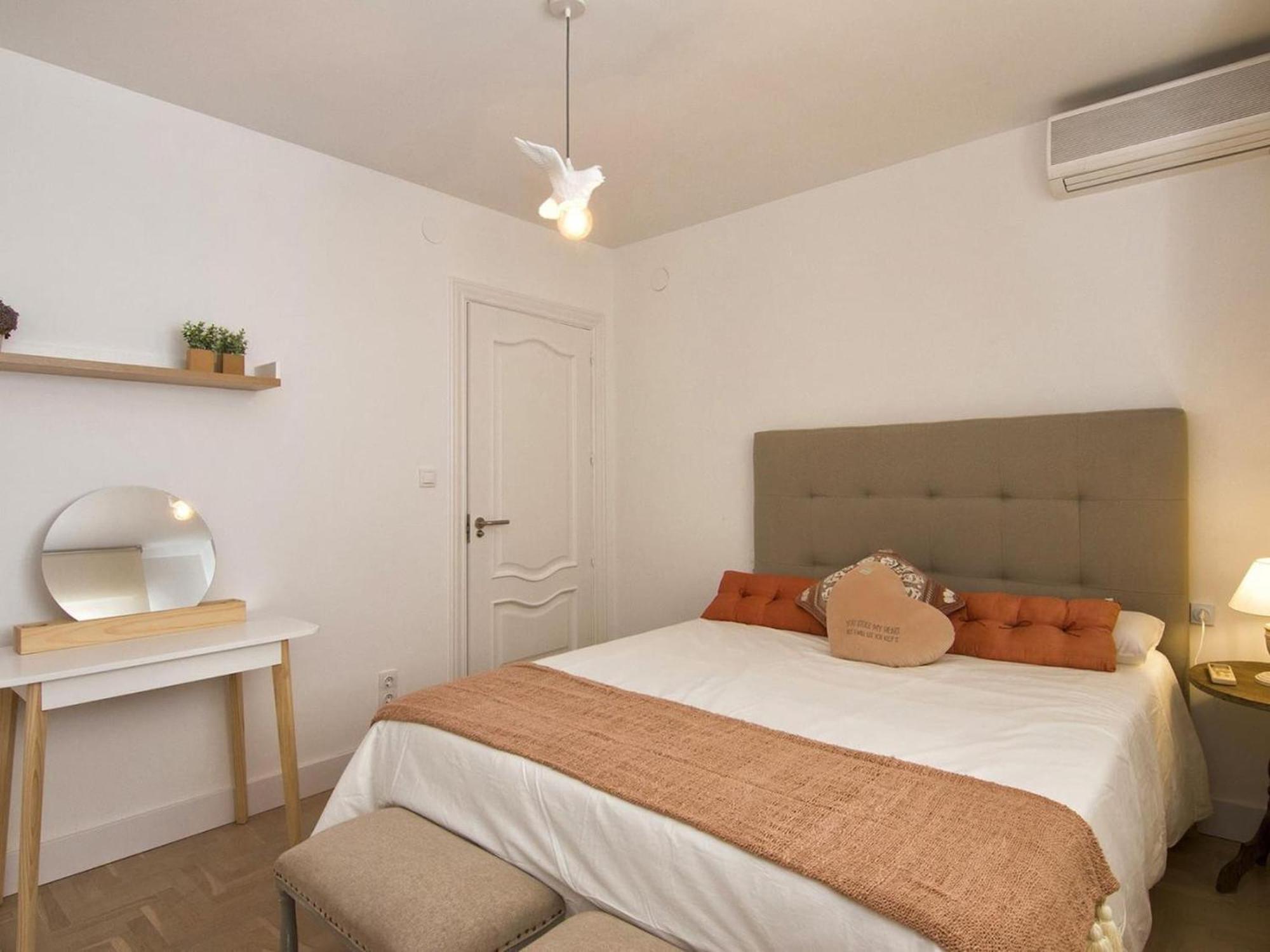 Glow And Elegant Apartment In Granada Center Free Parking Экстерьер фото