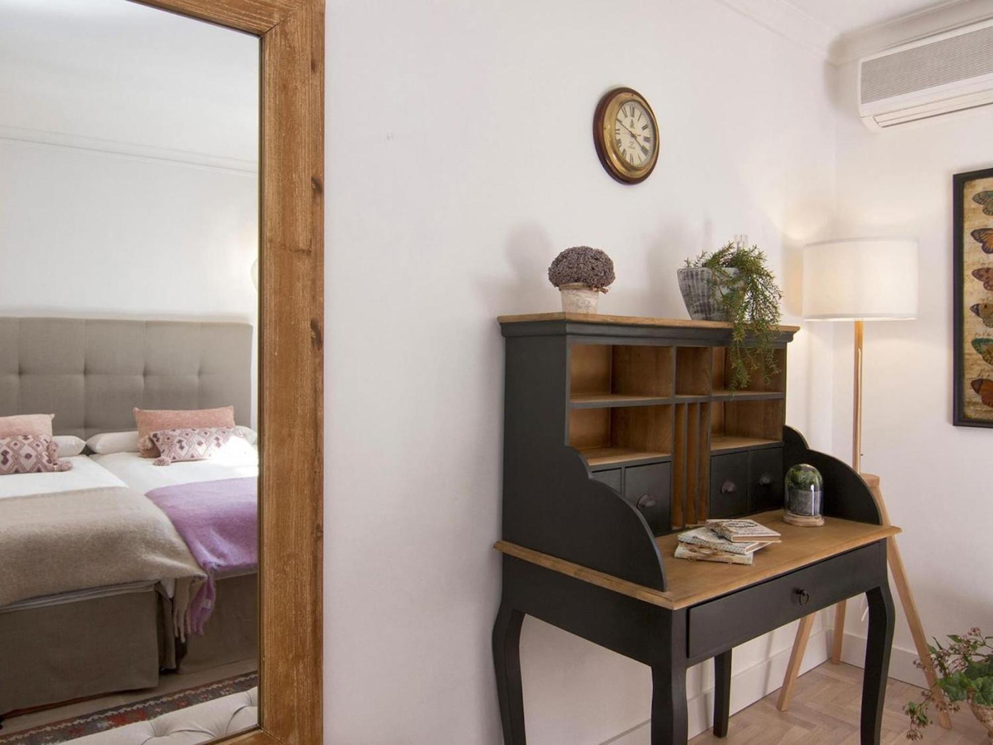 Glow And Elegant Apartment In Granada Center Free Parking Экстерьер фото