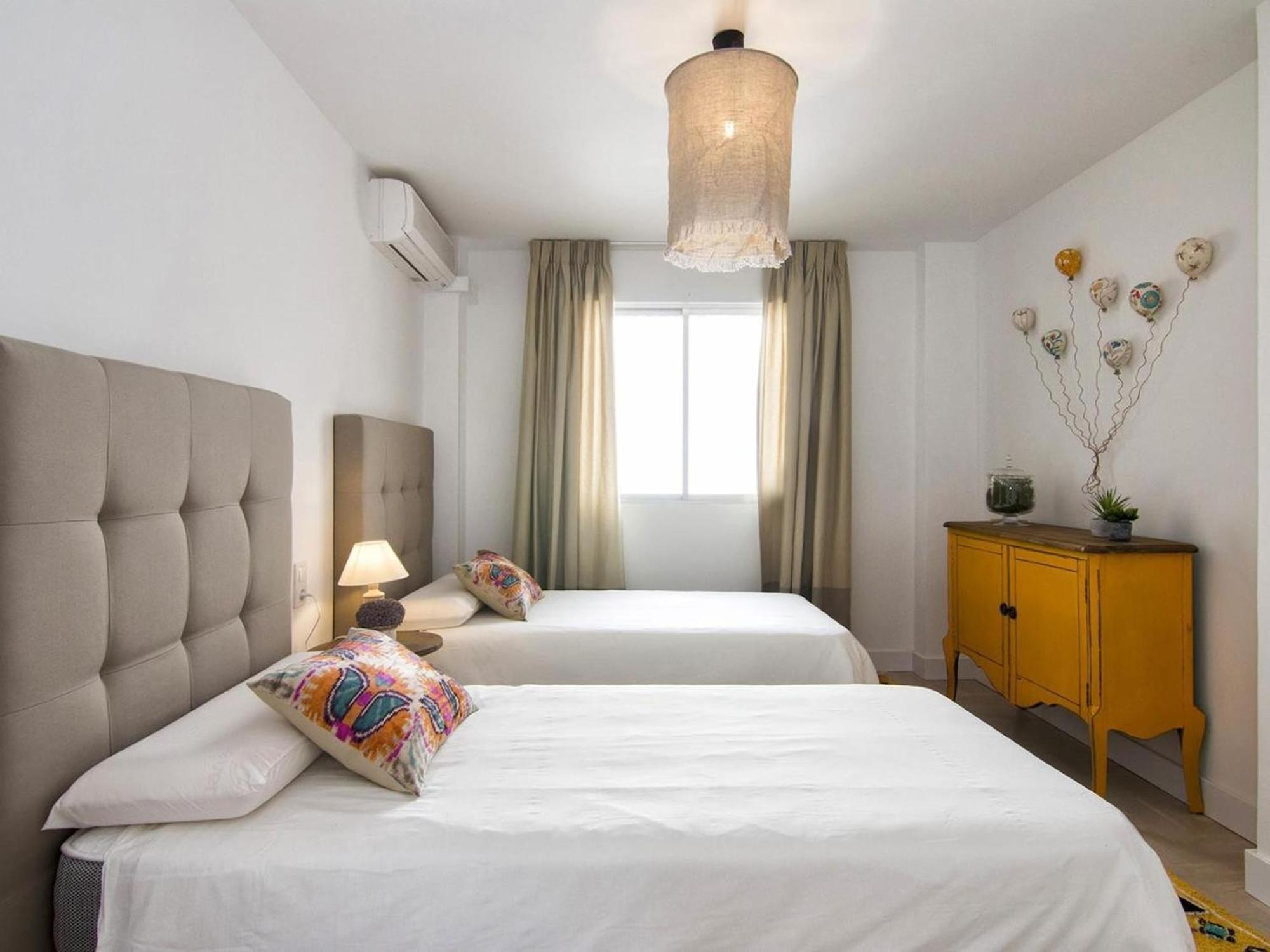 Glow And Elegant Apartment In Granada Center Free Parking Экстерьер фото