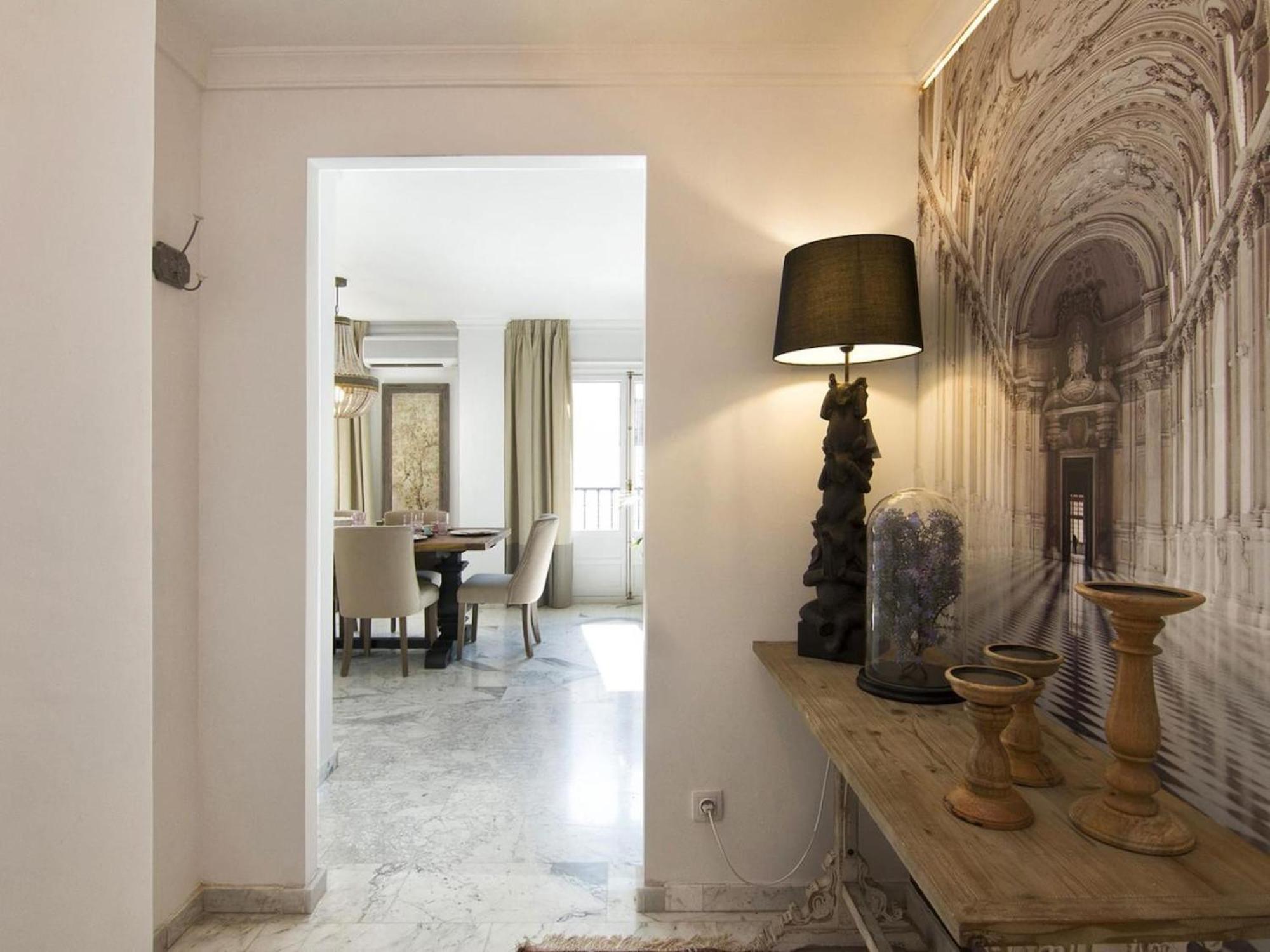 Glow And Elegant Apartment In Granada Center Free Parking Экстерьер фото